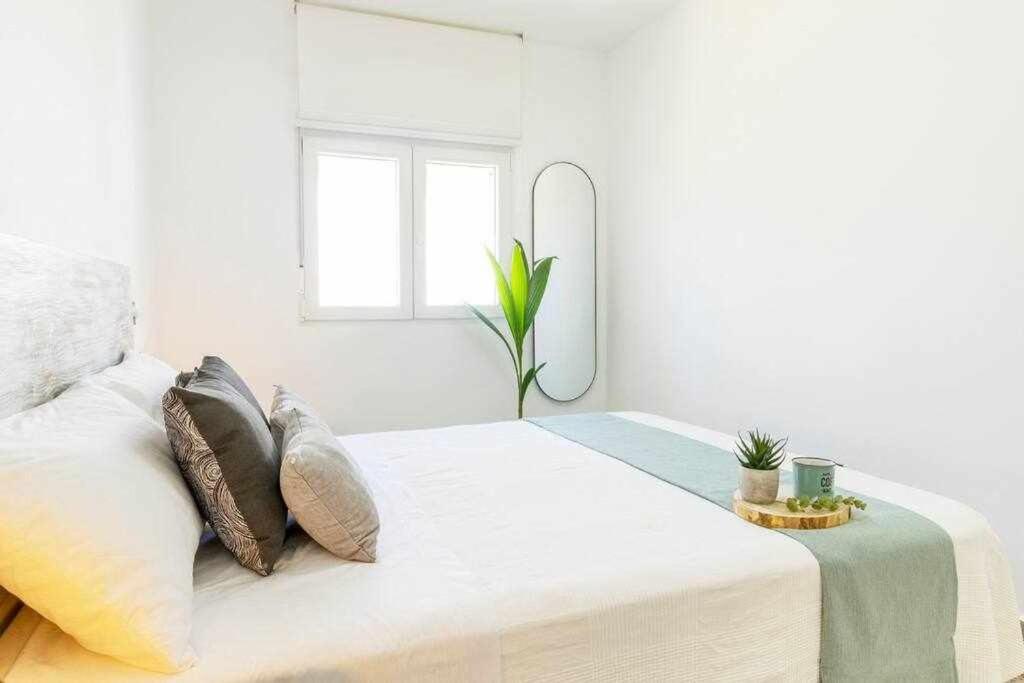 Bungalow Pink Palm Beach Торевиеха Екстериор снимка